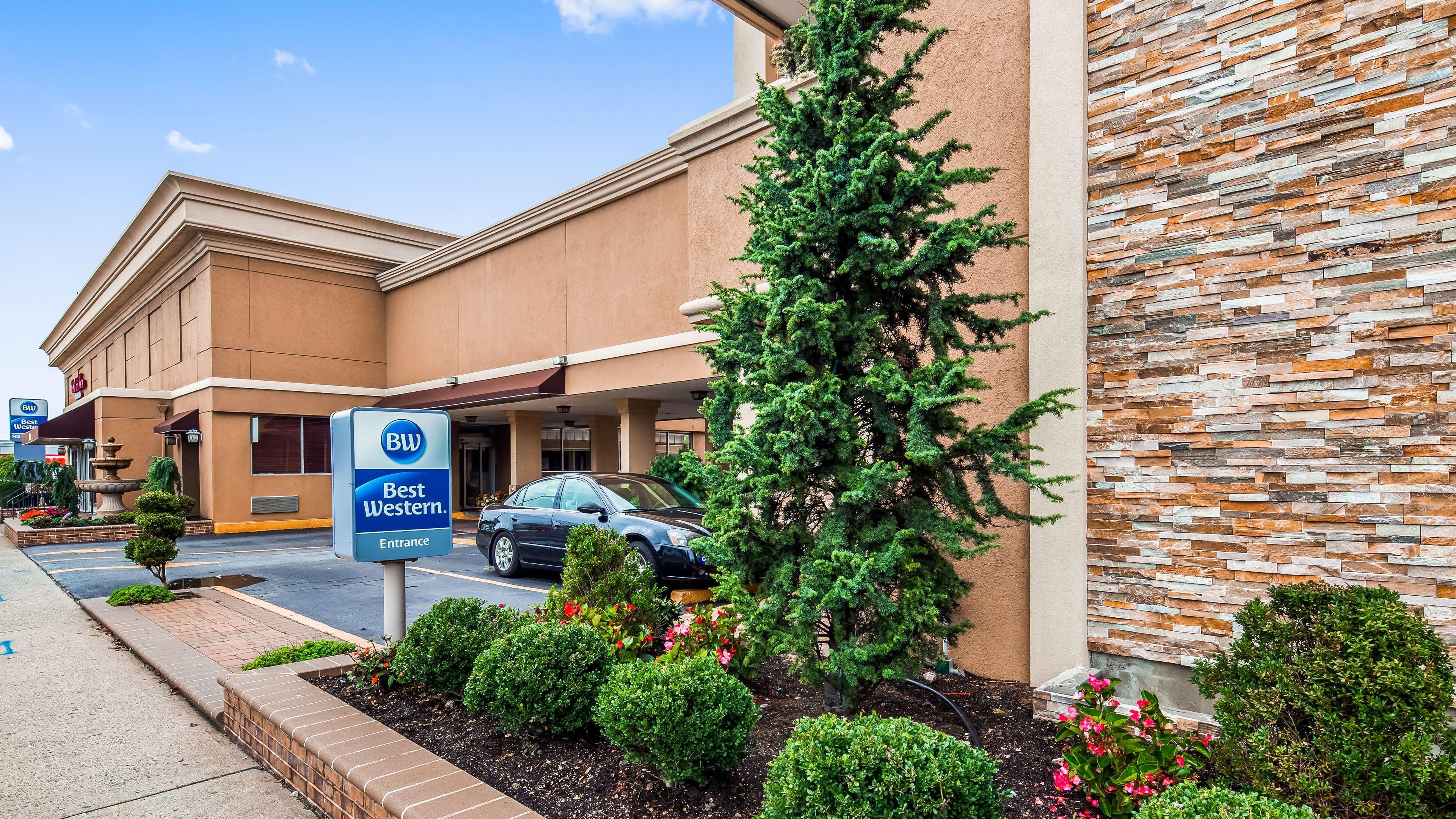 Best Western Mill River Manor Роквилл-Сентр Экстерьер фото