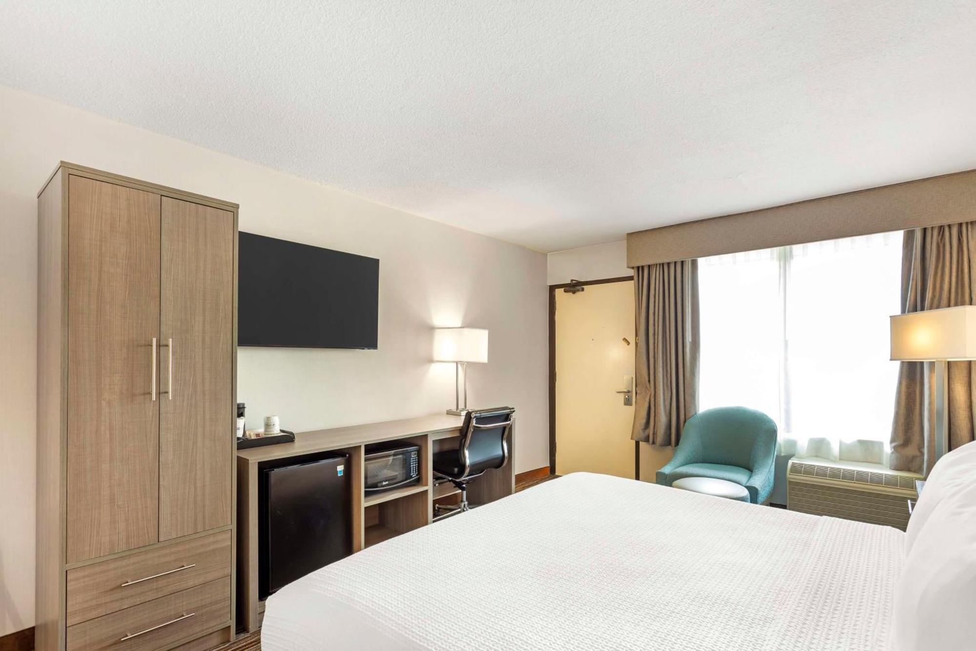 Best Western Mill River Manor Роквилл-Сентр Экстерьер фото